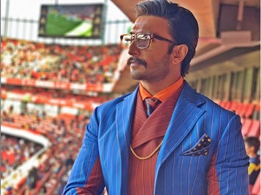 Watch: Ranveer Singh raps during Arsenal-Tottenham's Premier League clash at Emirates Stadium Watch: Ranveer Singh raps during Arsenal-Tottenham's Premier League clash at Emirates Stadium