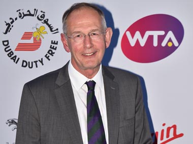 Wimbledon chief executive Richard Lewis set to step down after 2020 tournament Wimbledon chief executive Richard Lewis set to step down after 2020 tournament