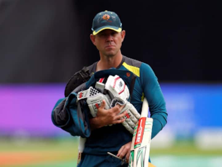 Australian cricket greats Shane Warne, Ricky Ponting to captain star-studded teams in bushfire fundraiser game