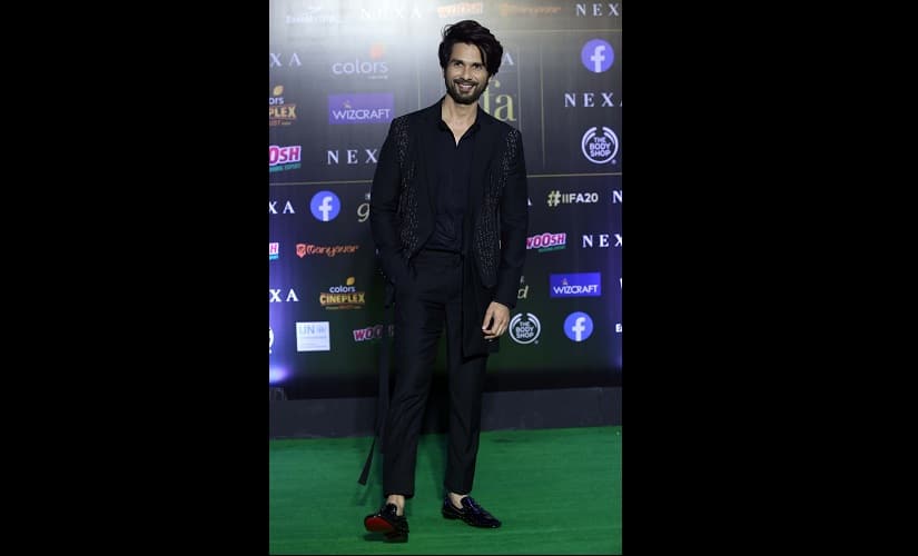 Shahid Kapoor looked seamlessly dapper in an all black suit | Sachin Gokhale