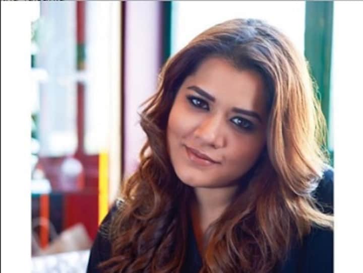 Coolie No 1: Shikha Talsania joins Varun Dhawan, Sara Ali Khan, says she's 'thrilled' to a be part of it