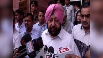 Amarinder Singh meets Amit Shah to discuss 'abduction', conversion of Sikh girl in Pakistan