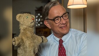 A Beautiful Day in the Neighborhood review roundup: Tom Hanks charms as Fred Rogers and is 'coming for Oscar No. 3'