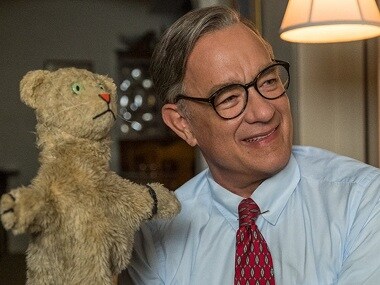A Beautiful Day in the Neighborhood review roundup: Tom Hanks charms as Fred Rogers and is 'coming for Oscar No. 3'