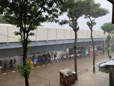 Mumbai Rains Updates: Downpour to continue over city, Thane, Palghar for next 6-12 hours, says Skymet Weather Mumbai Rains Updates: Downpour to continue over city, Thane, Palghar for next 6-12 hours, says Skymet Weather