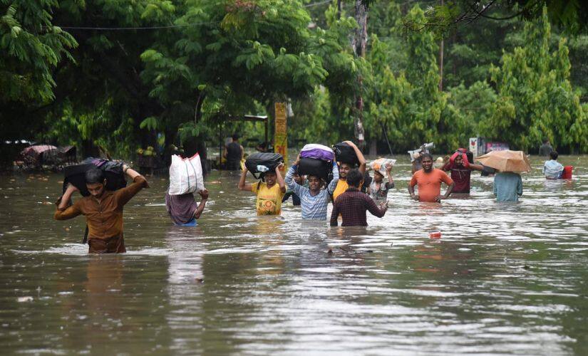 Flooded road in Patna city. Image by Saurav Kumar