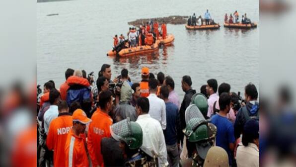 Godavari boat mishap: Jaganmohan Reddy announces Rs 10 lakh ex-gratia, directs officials to set up committee to investigate accident