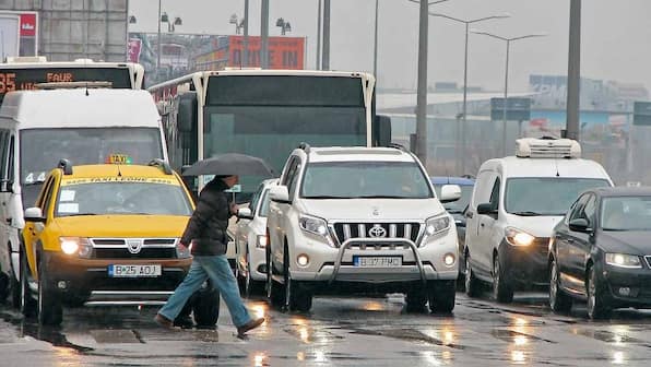 23 US states are suing Trump admin from undoing California's car pollution laws