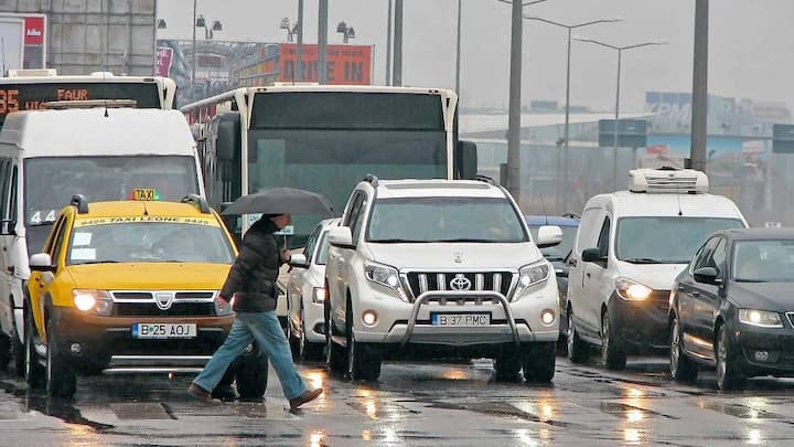 23 US states are suing Trump admin from undoing California's car pollution laws