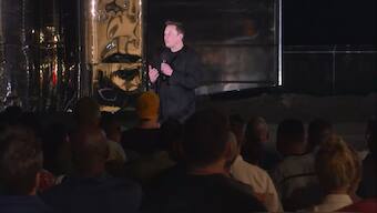 Elon Musk unveils SpaceX's Starhopper prototype designed to get humans to Mars and back