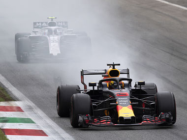 Formula 1 2019: US to get a second race from 2021 as F1 officials strike deal with NFL's Miami Dolphins Formula 1 2019: US to get a second race from 2021 as F1 officials strike deal with NFL's Miami Dolphins