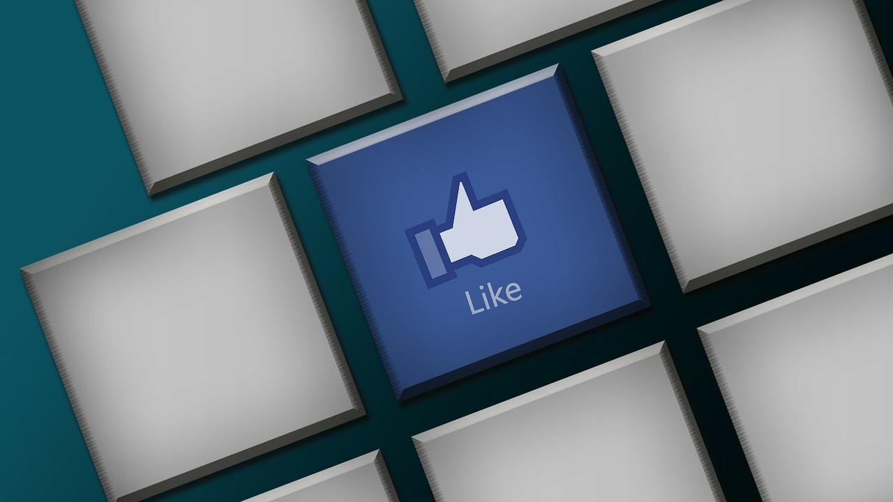 After Instagram, Facebook is now testing to hide 'likes' on the platform: Report After Instagram, Facebook is now testing to hide 'likes' on the platform: Report