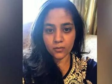 Iltija Mufti detained at her residence in Srinagar; PDP chief Mehbooba Mufti's daughter stopped while trying to visit grandfather's grave Iltija Mufti detained at her residence in Srinagar; PDP chief Mehbooba Mufti's daughter stopped while trying to visit grandfather's grave