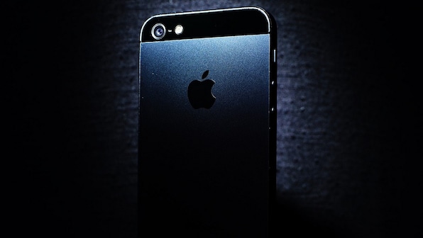 Government asks Apple to manufacture in India, promises to offer friendly policies