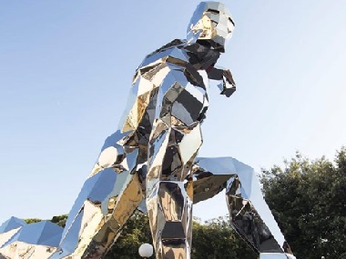 Iron Man statue erected in Italian town to honour Marvel superhero's sacrifice in Avengers: Endgame Iron Man statue erected in Italian town to honour Marvel superhero's sacrifice in Avengers: Endgame
