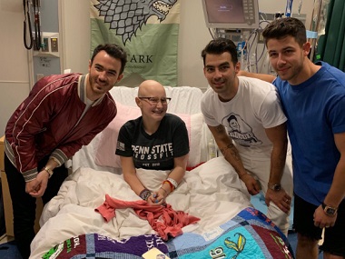 Jonas Brothers, Priyanka Chopra visit fan who missed Happiness Begins concert due to cancer diagnosis Jonas Brothers, Priyanka Chopra visit fan who missed Happiness Begins concert due to cancer diagnosis