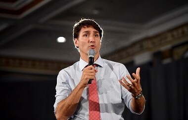 Justin Trudeau Publicly Apologises As Decades-old Images Of PM In ...