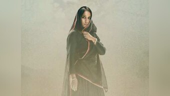 Laal Kaptaan: Zoya Hussain's first look as 'The Widow' from upcoming period drama revealed
