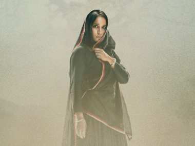 Laal Kaptaan: Zoya Hussain's first look as 'The Widow' from upcoming period drama revealed Laal Kaptaan: Zoya Hussain's first look as 'The Widow' from upcoming period drama revealed