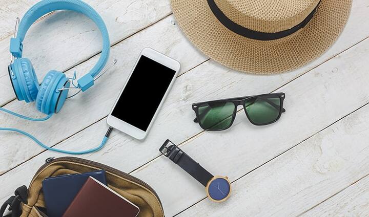 Smart gadgets & accessories for smart travel