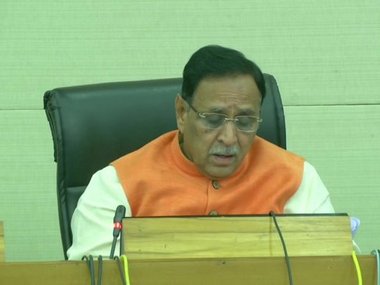 Gujarat reduces fines under new Motor Vehicles Act; driving without helmet, seat belt to cost Rs 500 Gujarat reduces fines under new Motor Vehicles Act; driving without helmet, seat belt to cost Rs 500