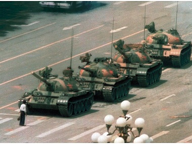 Charlie Cole, photographer behind iconic Tiananmen Square image, passes away at 64 in Indonesia's Bali Charlie Cole, photographer behind iconic Tiananmen Square image, passes away at 64 in Indonesia's Bali