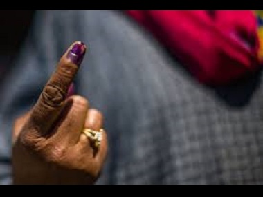 Tamil Nadu by-elections 2019: Early trends indicate advantage for ruling AIADMK in two Assembly seats in state Tamil Nadu by-elections 2019: Early trends indicate advantage for ruling AIADMK in two Assembly seats in state