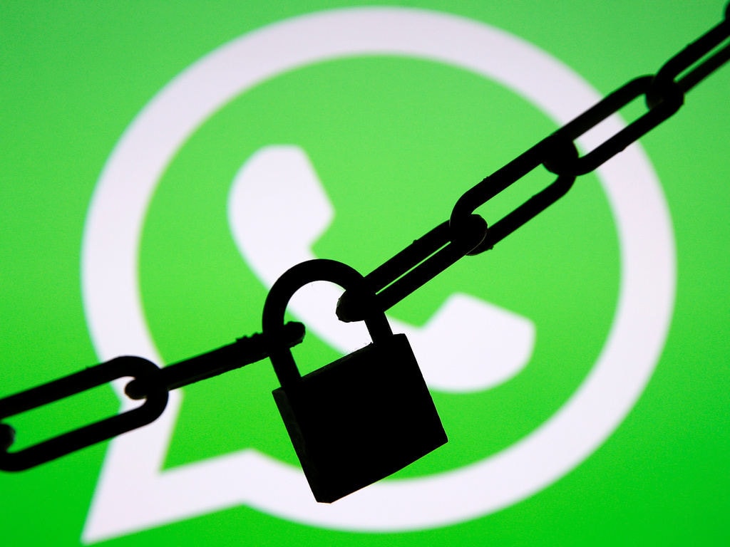 To stay away from te radar of this WhatsApp security bug, iOS users are advised not to visit any unauthorised website. Image: Reuters