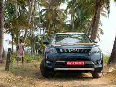 Automobile sector slowdown: M&M offers its personal cars on monthly subscription to boost plummeting demand Automobile sector slowdown: M&M offers its personal cars on monthly subscription to boost plummeting demand