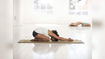 Wedding season is almost here! Three yoga asanas to help you stay in shape and not worry about what you eat