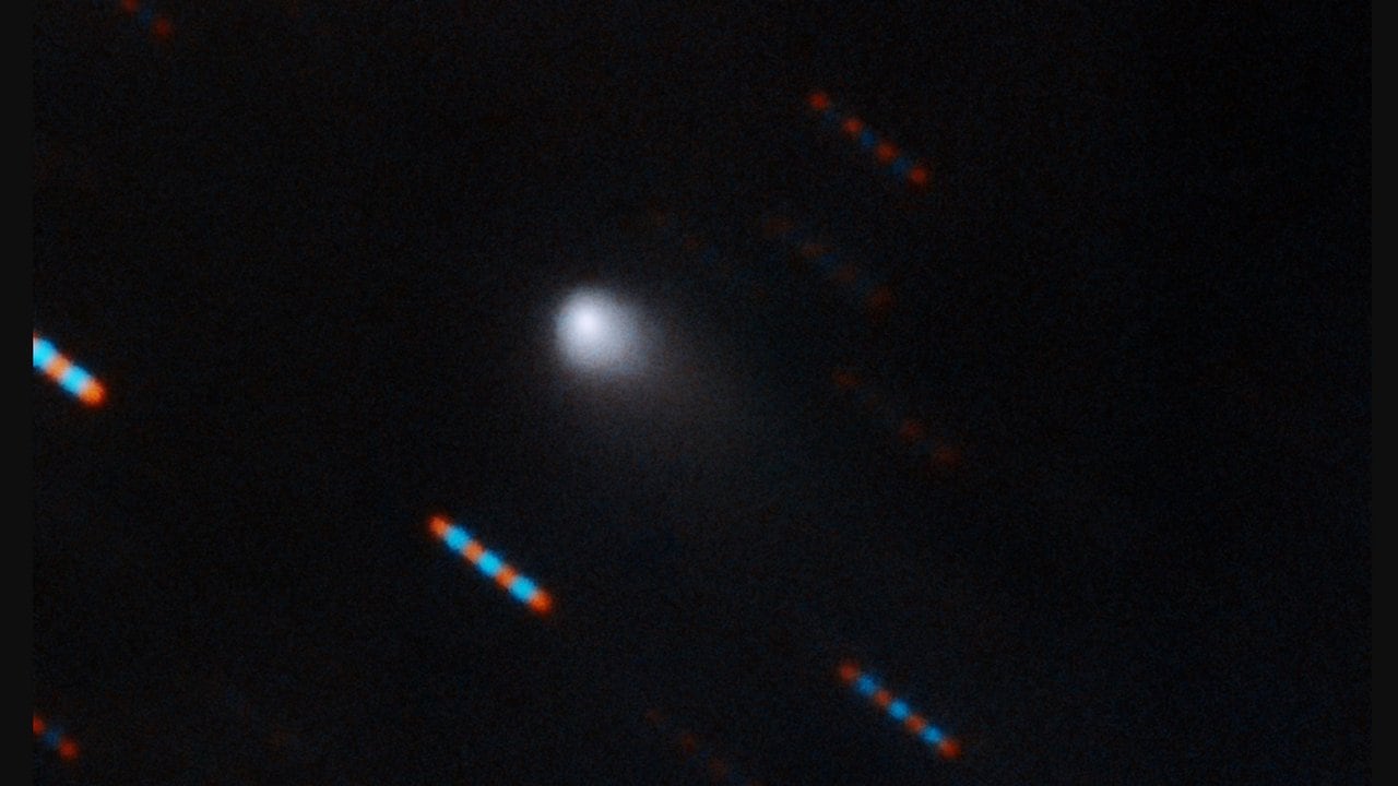 This is a comet that appears to have come from outside our solar system had been spotted from Earth. image credit: Gemini Observatory/NSF/AURA