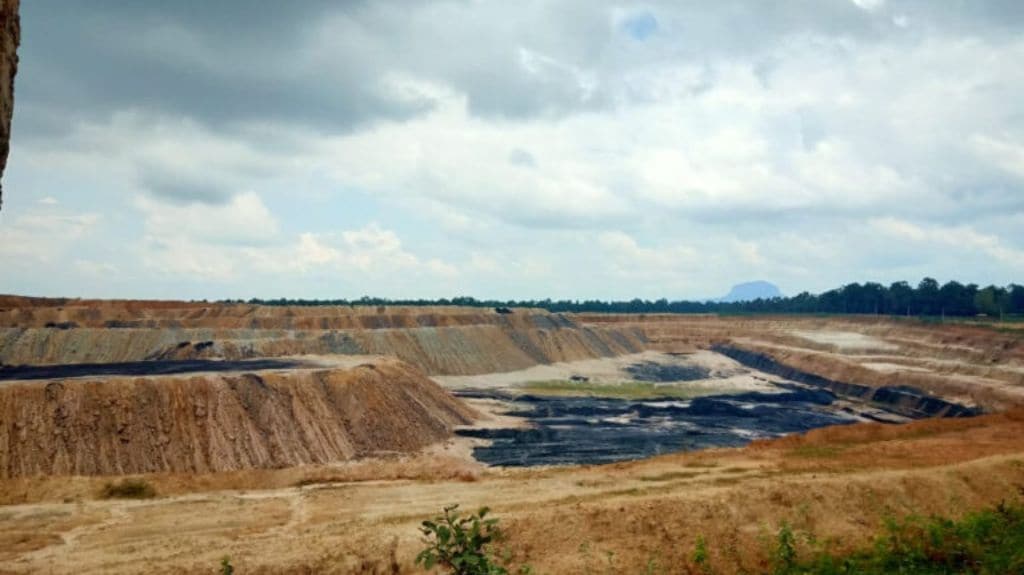 A coal mine in Chhattisgarh. Photo by Asha Verma.