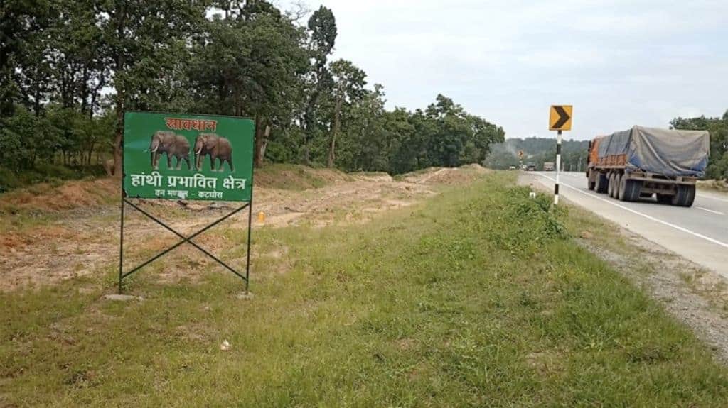 ‘Elephant affected area’ signage on National Highway -130 falling under Katghora forest division of Chhattisgarh. Photo by Asha Verma.