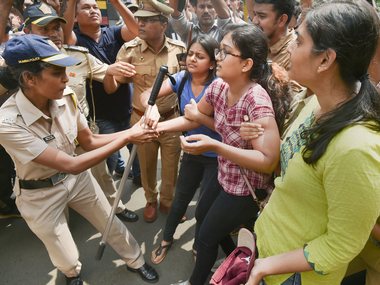 Aarey Colony protest: Mumbai Police arrest 29, cordon off area; protesters accuse cops of high-handedness Aarey Colony protest: Mumbai Police arrest 29, cordon off area; protesters accuse cops of high-handedness