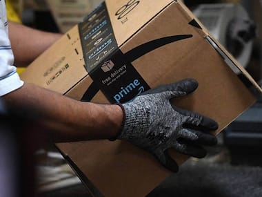 Hyderabad housing society says will fine delivery agents, maids for using main lift; ignites online outrage