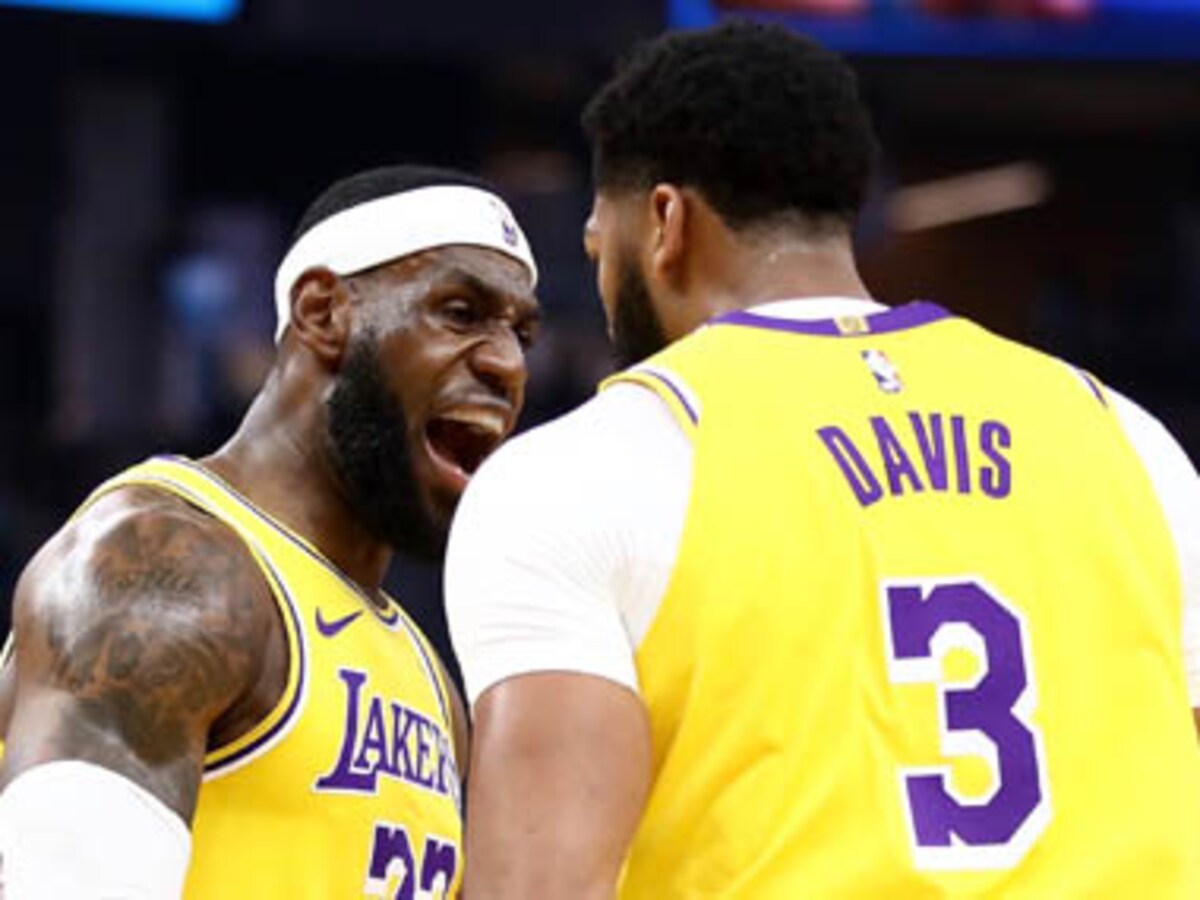 Lakers return $4.6 million from stimulus loan program