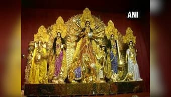 Kolkata pandal installs 50kg gold Durga idol; 250 workers took three months to make it, says puja committee member