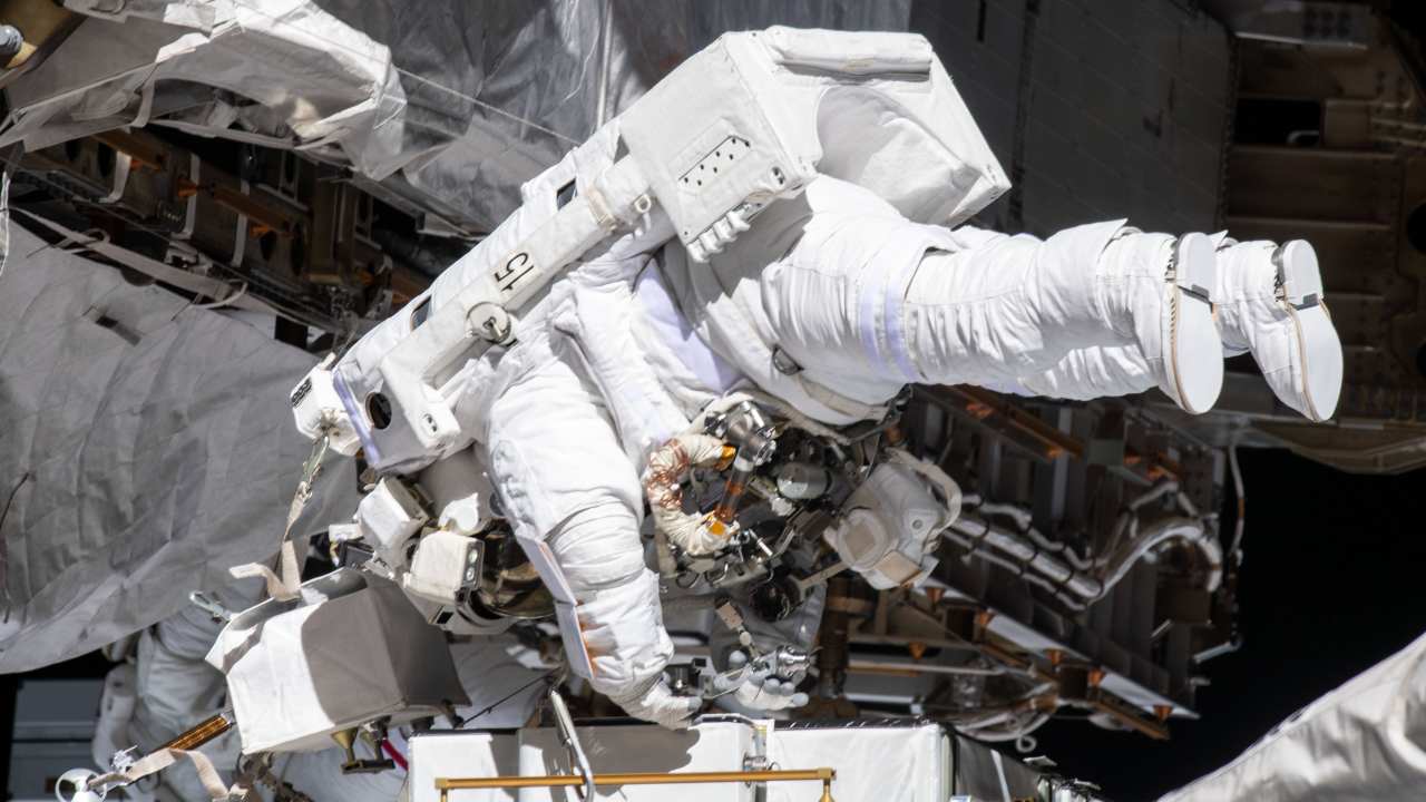 Flight engineer and astronaut Christina Koch replacing a battery on her 11 October spacewalk. NASA