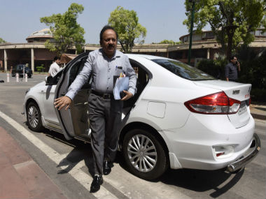 Union minister Dr Harsh Vardhan urges states to increase spending on health Union minister Dr Harsh Vardhan urges states to increase spending on health