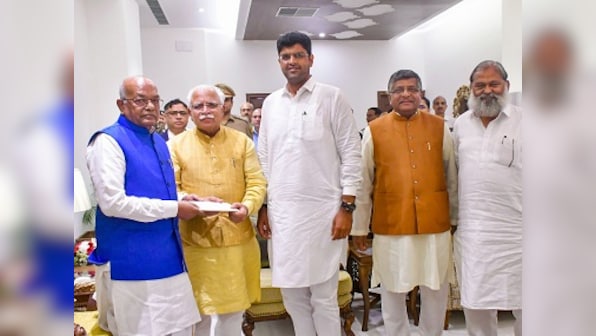 Maharashtra and Haryana Government Formation Updates: Manohar Lal Khattar to be sworn in as chief minister at 2.15 pm tomorrow; Dushyant Chautala to be his deputy