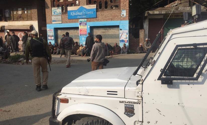 A search and cordon operation in progress at Katrasu village of south Kashmir’s Kulgam district where five migrant workers were shot dead and one was injured on Tuesday. Image courtesy: Quratulain Rehbar