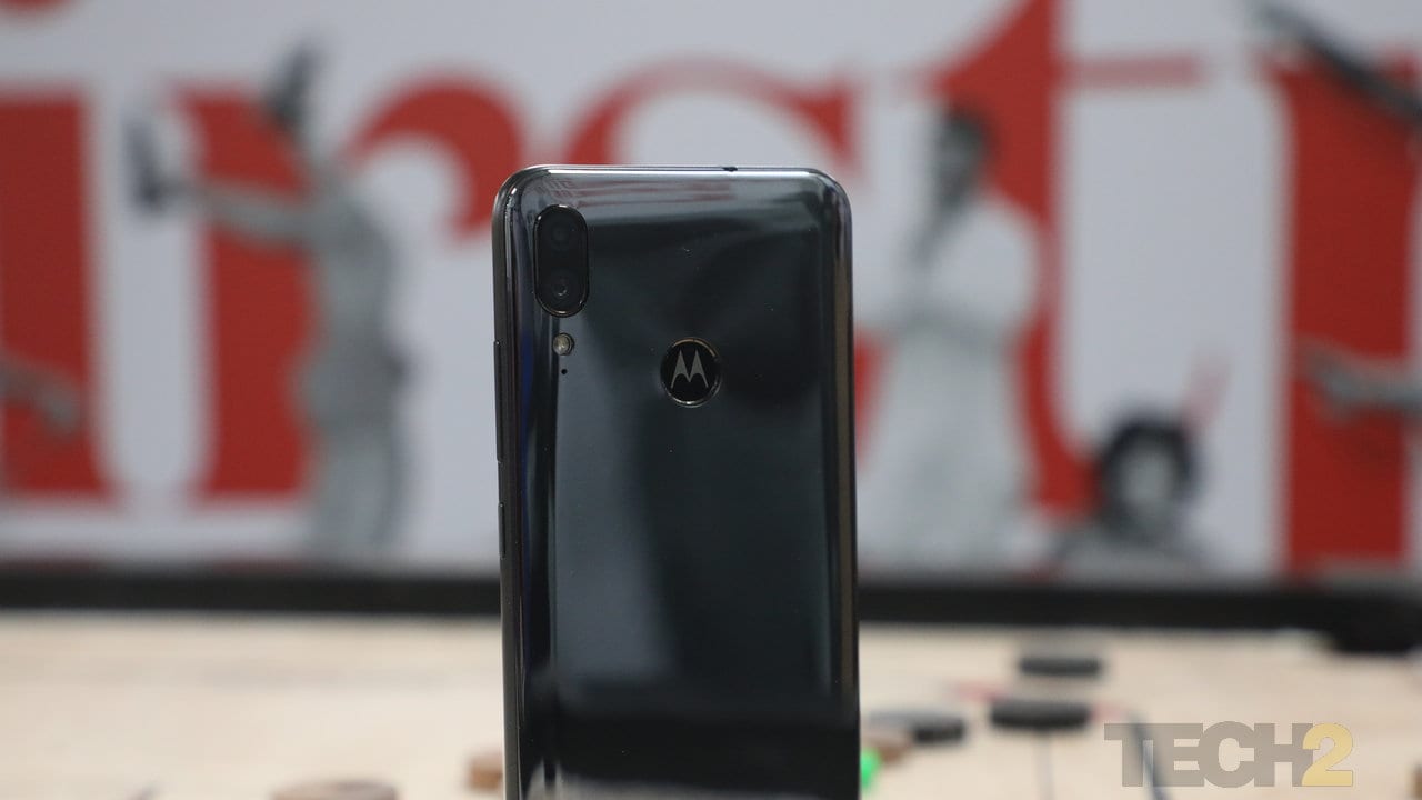 The smartphone comes with a dual camera setup at the back.
