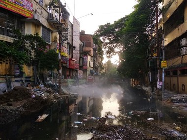 Bihar floods: 1,400 villages in 15 districts affected; locals blame dysfunctional infrastructure as health dangers loom large Bihar floods: 1,400 villages in 15 districts affected; locals blame dysfunctional infrastructure as health dangers loom large