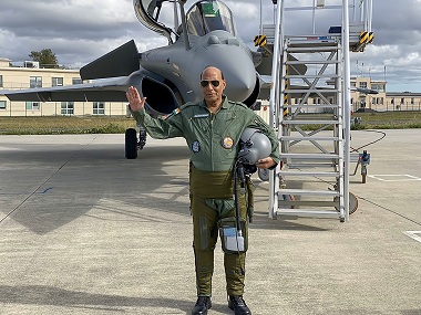 Rajnath Singh flies sortie after receiving first Rafale jet in France, says India to receive 18 aircrafts by February 2021 Rajnath Singh flies sortie after receiving first Rafale jet in France, says India to receive 18 aircrafts by February 2021