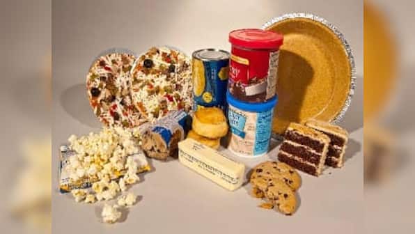 'Aaj Se Thoda Kam': Harsh Vardhan urges Indians to eliminate foods high in fat, sugar and salt ahead of festive season