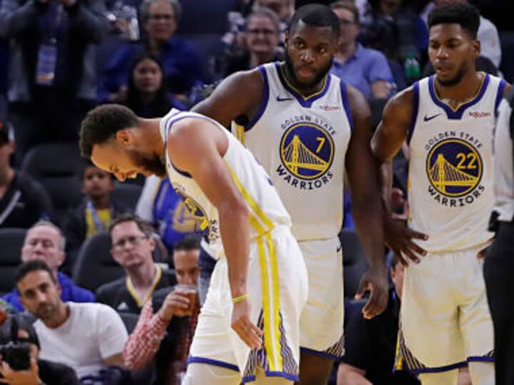 NBA: Stephen Curry breaks left hand in another embarrassing defeat for Golden State Warriors