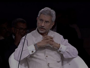 'Don't worry, one democracy will settle it': S Jaishankar tells Senator Lindsey Graham on Kashmir 'Don't worry, one democracy will settle it': S Jaishankar tells Senator Lindsey Graham on Kashmir