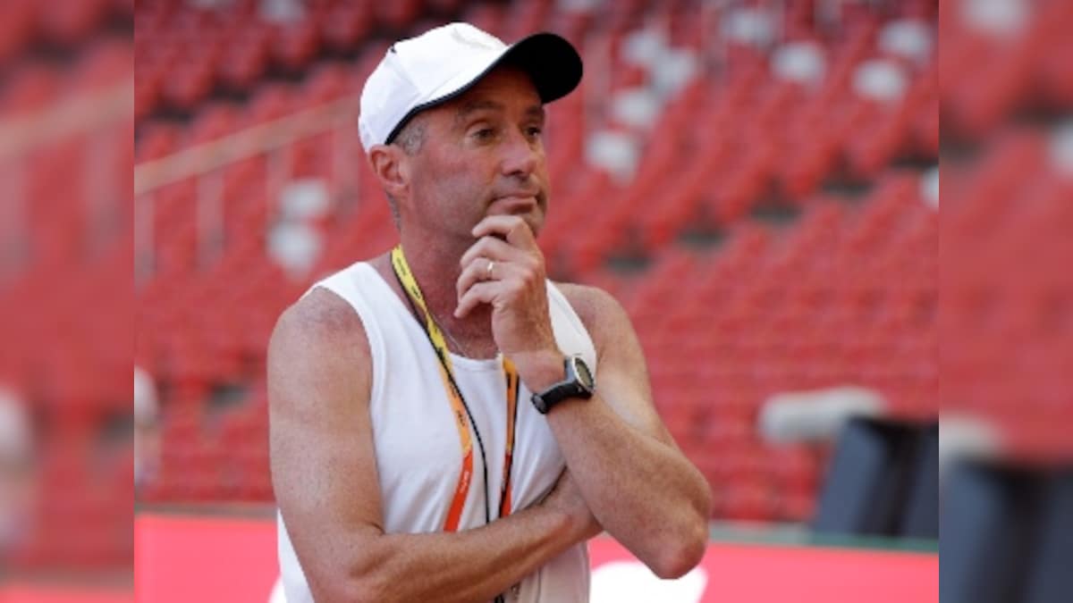 Mo Farah's coach Alberto Salazar found guilty of doping violations, banned for four years