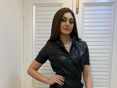 Bigg Boss 13: Shefali Jariwala to enter as a wild card contestant in Salman Khan's reality show; see promo Bigg Boss 13: Shefali Jariwala to enter as a wild card contestant in Salman Khan's reality show; see promo
