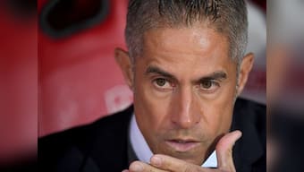 Ligue 1: Struggling Lyon plan to dismiss coach Sylvinho, 11 matches after handing him reins of team
